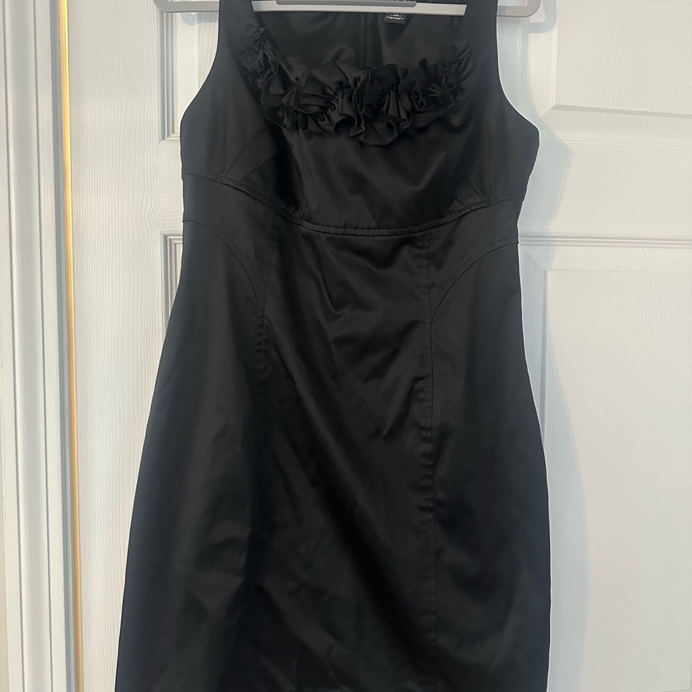 White House Black Market Elegant Black dress